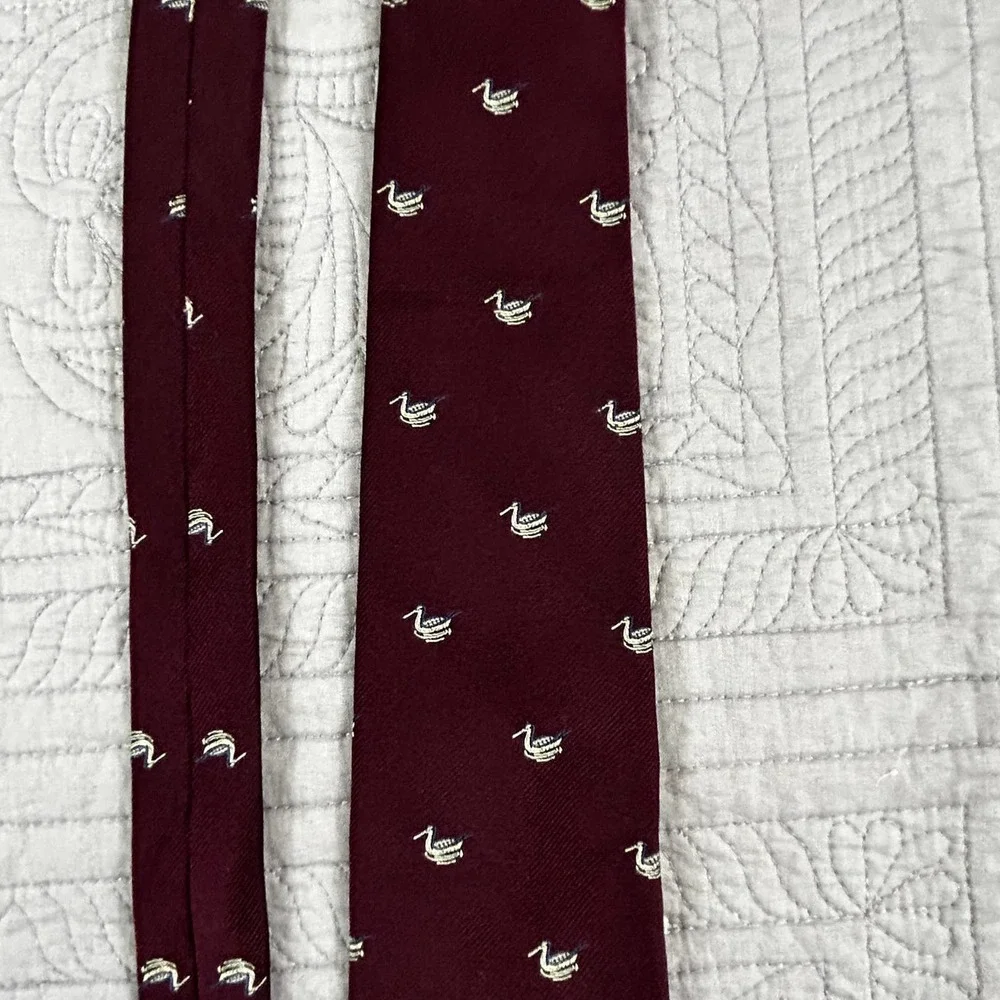Ferrell Reed Ltd. Mens Tie Ducks on a Pond